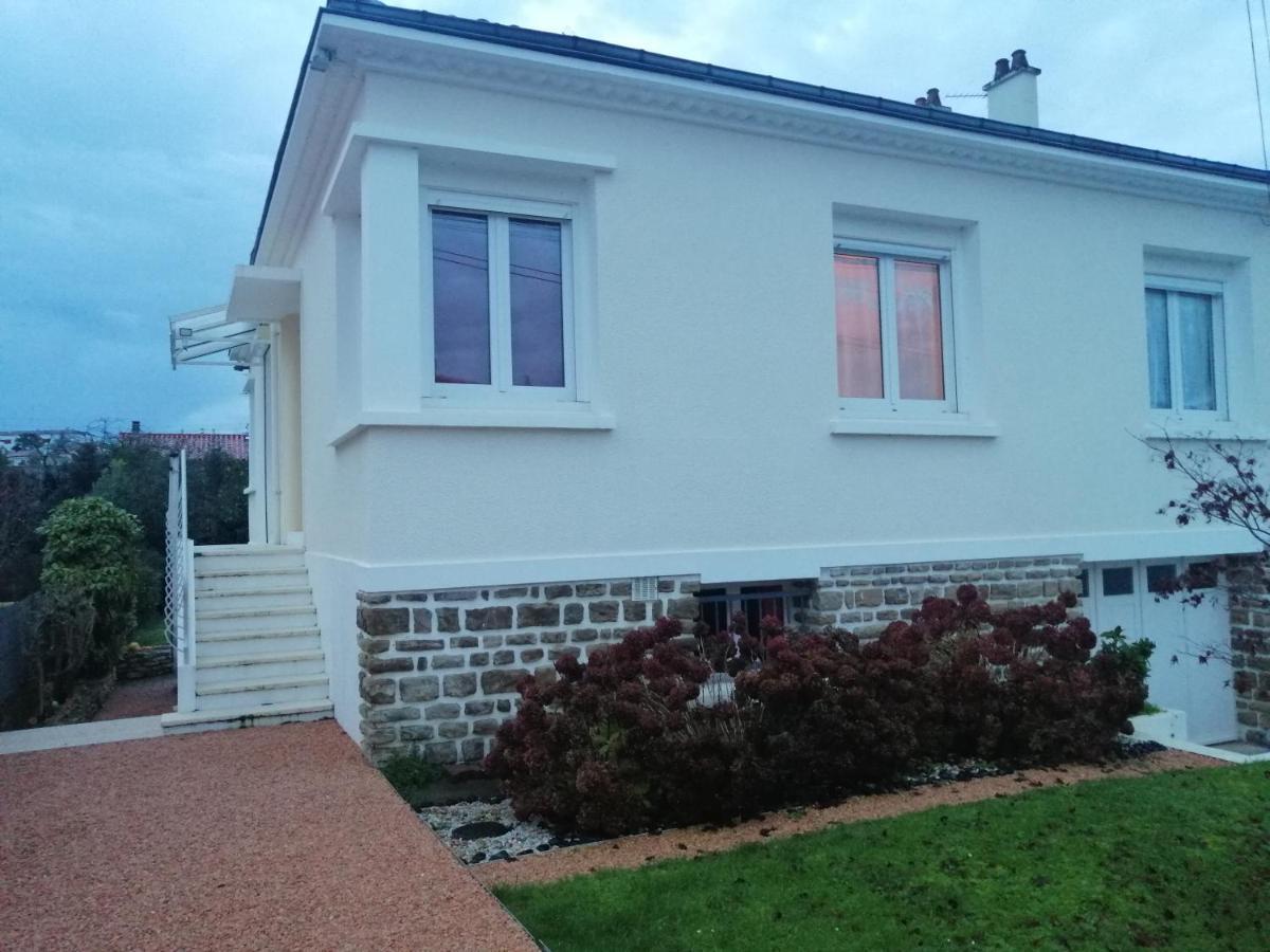 Chez Papinette, Proche Gare Et Centre, Pdj Compris Apartment Niort Ngoại thất bức ảnh